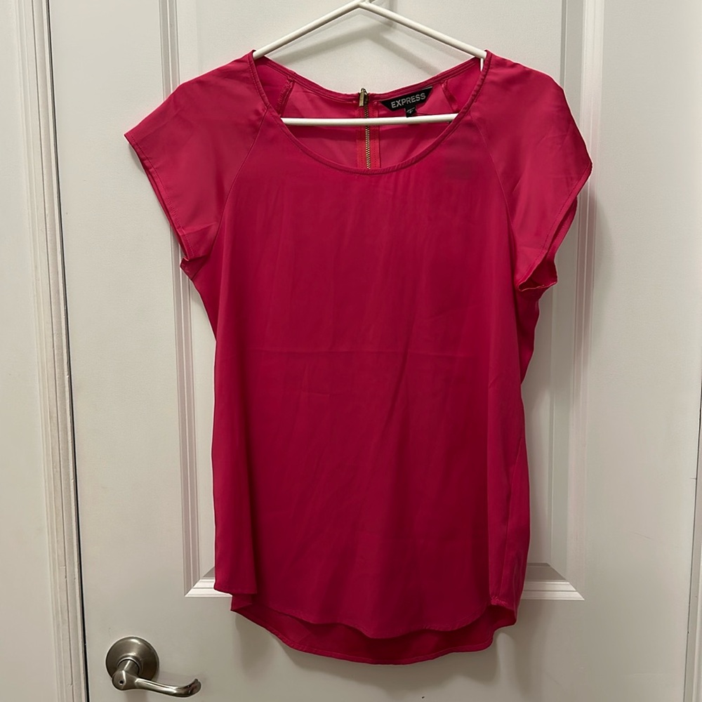 NWT Express Top
